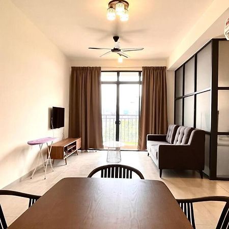 Malacca Ins Suite @ The Quartz Residence-Infinity Pool מראה חיצוני תמונה