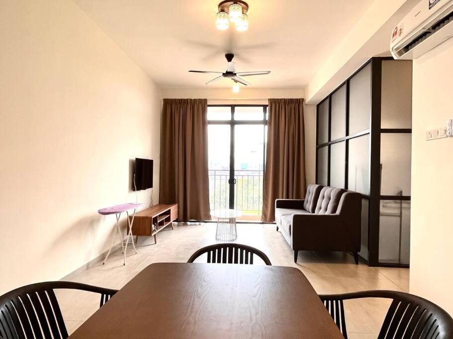 Malacca Ins Suite @ The Quartz Residence-Infinity Pool מראה חיצוני תמונה